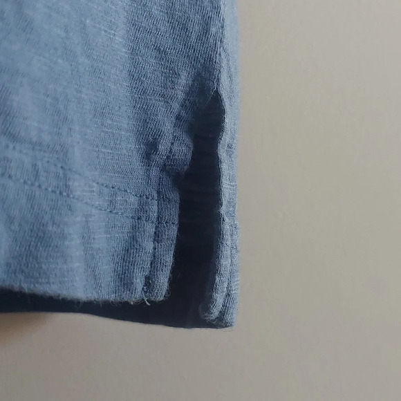 Victoria's Secret PINK Cropped pocket T-shirt Large Blue embroidery - Picture 5 of 5